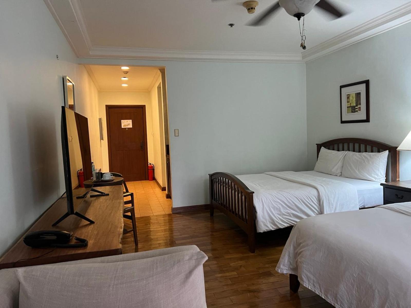 เดอะ ฟอเรสต์ ลอดจ์ แอท แคมป์ จอห์น เฮย์ Aparthotel Baguio City ภายนอก รูปภาพ