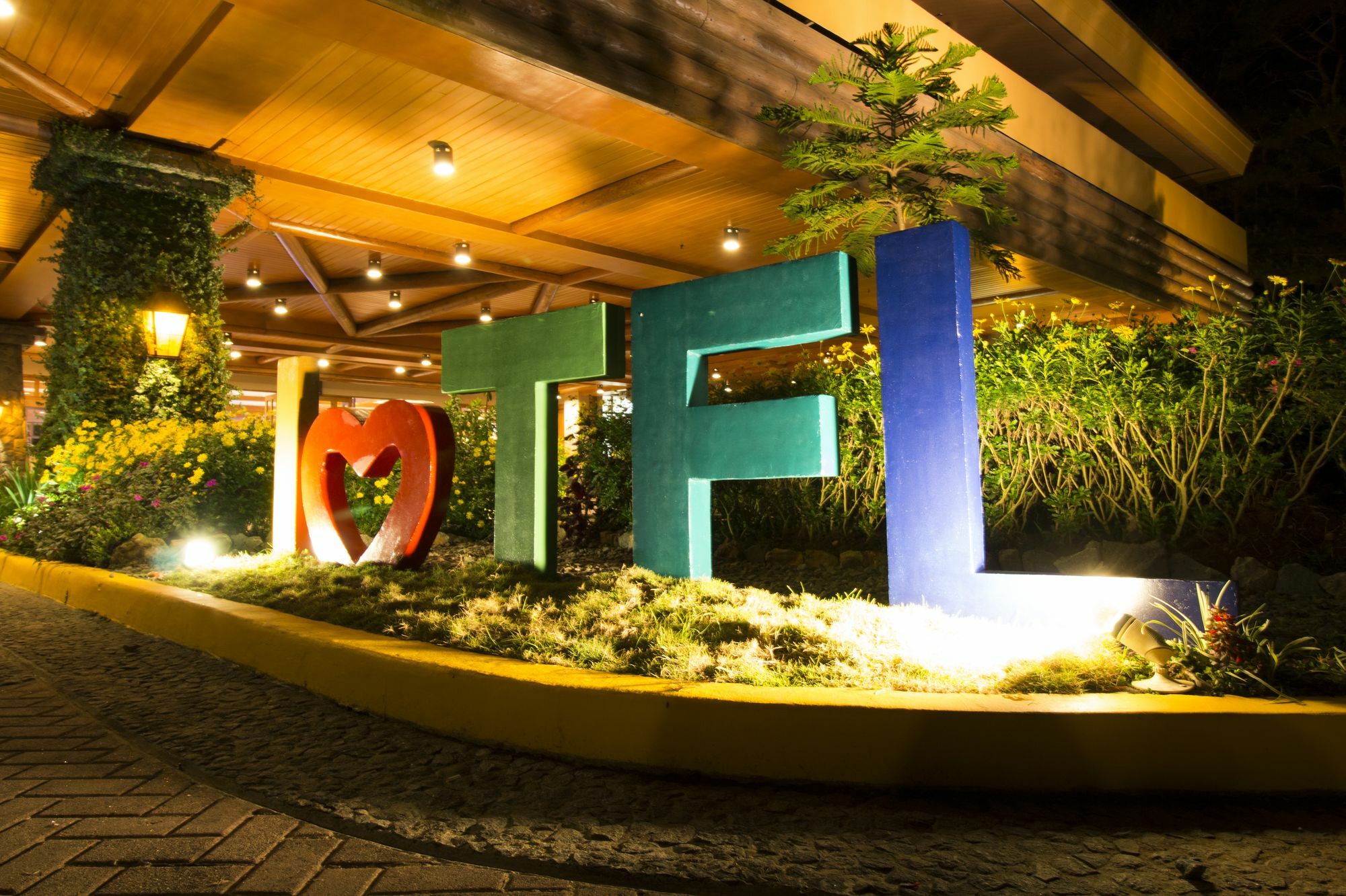 เดอะ ฟอเรสต์ ลอดจ์ แอท แคมป์ จอห์น เฮย์ Aparthotel Baguio City ภายนอก รูปภาพ